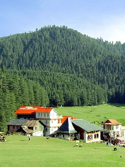 Dalhousie Khajjiar Tour Package