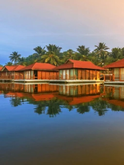 Kerala With Poovar Island Tour Package